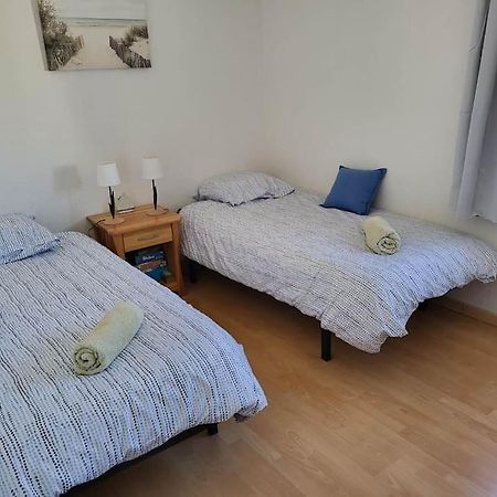 Charmant Appartement ! Ле Баркарес Экстерьер фото